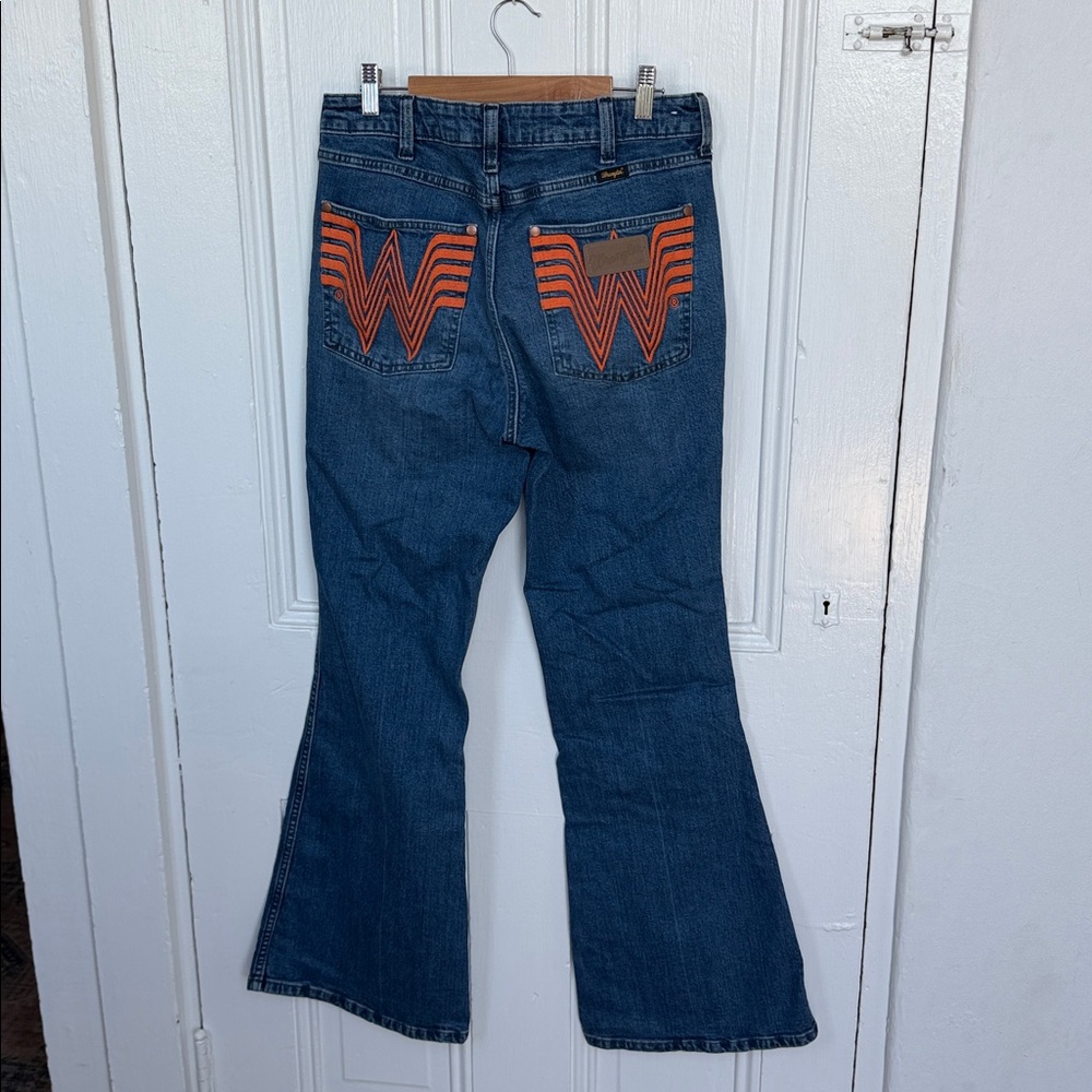 Wrangler X Whataburger Bailey Flare Jean - Picture 4 of 9